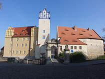 Bernburg, Altes Haus, blauer Turm und Atelierhaus von Schloss Bernburg (14.04.2025)