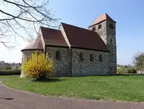 Bernburg-Waldau, evangelische St. Stephan Kirche, romanische Feldsteinkirche, erbaut ab 964 (14.04.2025)