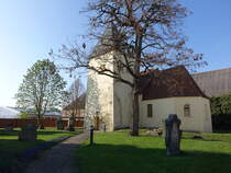 Eggersdorf, evangelische Dorfkirche St. Martin, erbaut im 11. Jahrhundert (14.04.2025)