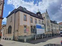 Das Merkel´sche Schwimmbad in Esslingen a.N. am 23.05.2025. Nach mehrjhriger Restauration ist das Schwimmbad bald wieder fr die ffentlichkeit zugngig