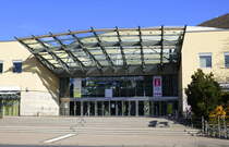 Suhl, der Haupteingang zum Congress Centrum, April 2025 