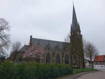 Rhden, evangelische St. Martini Kirche, erbaut von 1885 bis 1888 nach Plnen von Conrad Wilhelm Hase (17.04.2025)