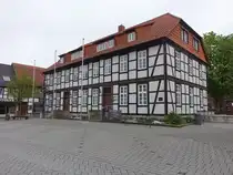 Gronau, Altes Schulhaus am Marktplatz (18.04.2025)
