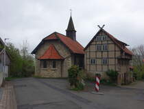 Wettensen, Urbanuskapelle in der Ernst Fischer Strae, erbaut 1904 (18.04.2025)