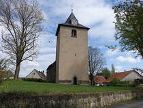 Oldendorf, evangelische St. Nikolaus Kirche, erbaut im 12. Jahrhundert (19.04.2025)