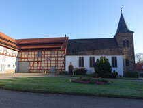 Henneckenrode, Schlokirche St. Joseph, erbaut 1597 (20.04.2025)