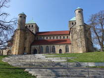 Hildesheim, evangelische St. Michaelis Kirche, erbaut ab 1010 (20.04.2025)