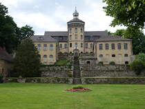 Hainewalde, Neues Schloss, erbaut von 1749 bis 1755 unter der Herrschaft der Familie von Kanitz-Kyaw (05.06.2025)