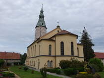 Dittersbach auf dem Eigen, evangelische Kirche, erbaut von 1870 bis 1871, Kirchturm erbaut 1594 (06.06.2025)