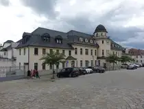 Wilthen, Verwaltungsgeb�ude der Wilthener Weinbrennerei am St. Barbara Platz, erbaut 1910 (06.06.2025)