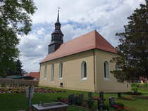 Gronaundorf, evangelische Kirche, Saalkirche mit Westturm, erbaut 1606 (07.06.2025)