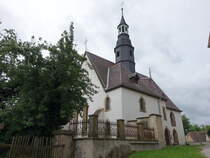 Prietitz, evangelische St. Georg Kirche, erbaut 1532 (07.06.2025)