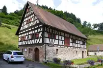 Wittichen, der alte Klosterstall von 1737 ist heute Klostermuseum, Juli 2025