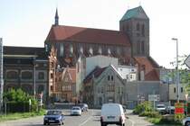 Wismar, Blick hinein in die Strae Am Poeler Tor mit St.-Nikolai Kirche, 11.05.2008