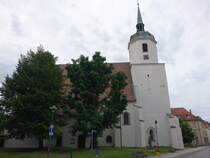 Hoyerswerda, evangelische St. Johannes Kirche, erbaut im 14. Jahrhundert (08.06.2025)