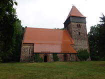 Steinitz, evangelische Dorfkirche, erbaut ab 1280, Westturm 16. Jahrhundert (08.06.2025)
