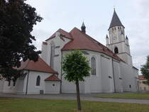 Wittichenau, Pfarrkirche Maria Himmelfahrt, erbaut ab 1440, Sakristei erbaut 1906 (08.06.2025)