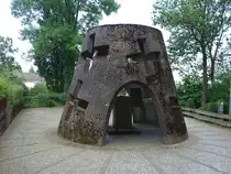 Bad Meinberg, Ehrenmal, errichtet 1962 von Bildhauer Ehlers (14.06.2025)