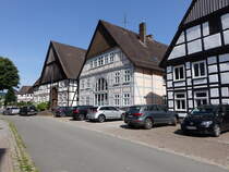 Godelheim, Fachwerkhuser in der Strae zur Helle (14.06.2025)