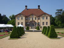 Schloss Schieder, erbaut 1703 durch Graf Rudolph zur Lippe-Brake (14.06.2025)