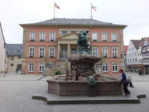 Detmold, Donopbrunnen und Rathaus am Marktplatz (15.06.2025)