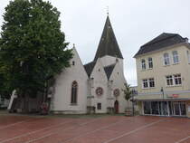 Lage, evangelische Marktkirche St. Johann, erbaut im 10. Jahrhundert, im 15. Jahrhundert Umbau zur sptgotischen Hallenkirche (15.06.2025)