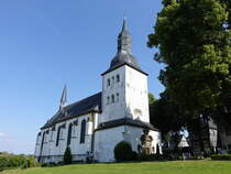 Altenrthen, Pfarrkirche St. Gervasius und St.-Protasius, erbaut ab 1664, dreijochige verputzte Saalkirche (18.06.2025)