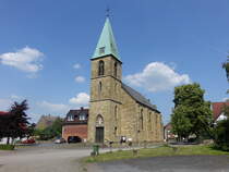 Oestereiden, Pfarrkirche St. Antonius, neugotische Saalkirche, erbaut 1897 bis 1898 (18.06.2025)