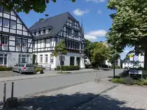 Hirschberg, historisches Rathaus in der Arnsberger Stra�e (19.06.2025)