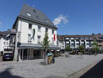 Meschede, Gebude am Kaiser Otto Platz (19.06.2025)