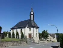 Waldhausen, Pfarrkirche St. Barbara, erbaut 1923 (19.06.2025)