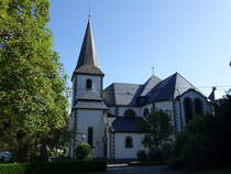 Bdefeld, Pfarrkirche St. Cosmas und Damian Kirche, Westbau von 1723, neubarocker Zentralbau erbaut von 1910 bis 1911 (20.06.2025)