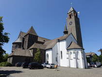 Schmallenberg, Pfarrkirche St. Alexander, erbaut von 1905 bis 1906 durch den Architekten Joseph Buchkremer (20.06.2025)