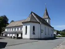 Westfeld, Pfarrkirche St. Blasius, erbaut 1878, Glockenturm erbaut 1930, erweitert 1956 (20.06.2025)