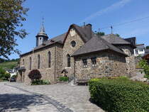 Langenei, Pfarrkirche St. Johannes Baptist, erbaut 1932 durch den Dombaumeister Kurt Matern (21.06.2025)