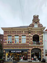 Eines der vielen Geschftsgebude in der Innenstadt von Venlo. (September 2025)