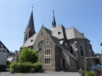 Lenhausen, Pfarrkirche St. Anna, erbaut von 1896 bis 1898 durch Johannes Franziskus Klomp (21.06.2025)