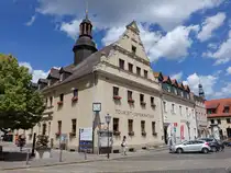 Bad Belzig, Rathaus am Markt, erbaut 1671, Neubau in Anlehnung an die historische Form von 1988 bis 1991 (04.07.2025)