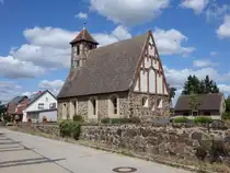 Kuhlowitz, evangelische Kirche, erbaut im 14. Jahrhundert (04.07.2025)