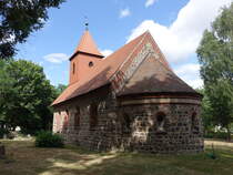 Rdigke, evangelische Kirche, Feldsteinkirche aus dem 13. Jahrhundert (04.07.2025)
