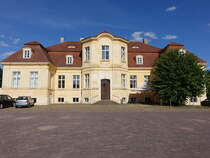 Reckahn, Herrenhaus, erbaut von 1726 bis 1730 durch den preuischen Kriegsminister Friedrich Wilhelm von Rochow (04.07.2025)