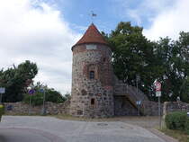 Burg, Hexenturm, erbaut im 11. Jahrhundert, 1985 saniert (05.07.2025)