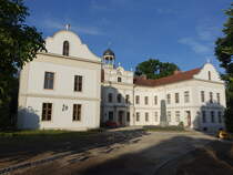 Gutshaus Karow, dreiflgeliger barocker Bau, erbaut ab 1708 (05.07.2025)