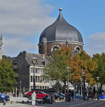 Kuppel der Rmisch Katholischen Kirche Saint Andre am Marktplatz, aufgenommen am Place Saint Lambert in Lttich. 18.09.2025