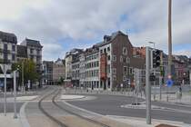 Blick von der Haltestelle La Batte durch die Rue du Cit zur Rue Leopold in Lttich. 09.2025