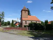 Briest, fr�hgotische evangelische Dorfkirche, erbaut um 1300 (06.07.2025)
