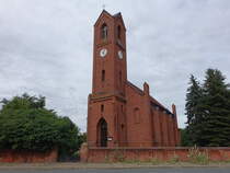 Rehberg, evangelische Kirche, erbaut 1848, neugotische Backsteinkirche mit Westturm (06.07.2025)