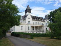 Schloss Ringelsdorf, erbaut 1870 im historistischen Baustil (06.07.2025)