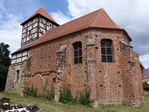 Kriele, evangelische Kirche, erbaut im 14. Jahrhundert (08.07.2025)