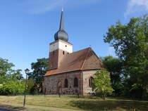 Radewege, evangelische Kirche, erbaut bis 1608, Kirchturm ausgebaut 1756 (08.07.2025)